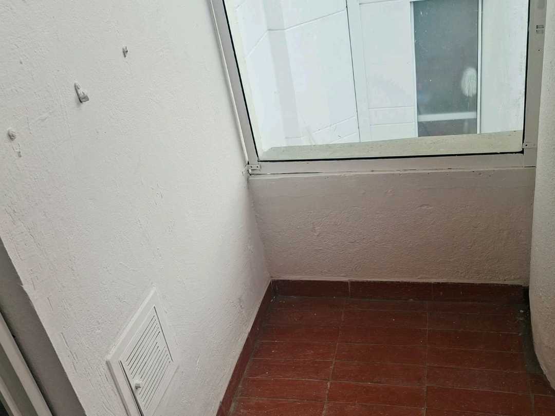 Apartamento en arriendo Poblado inferior AGC11