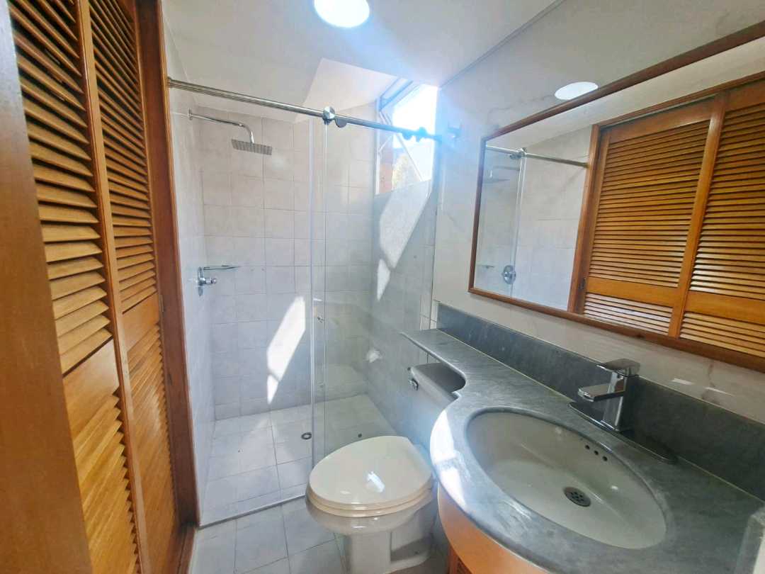 Apartamento en arriendo Poblado Provenza NT