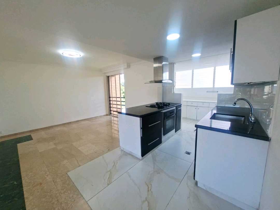 Apartamento en arriendo Poblado Los Parra