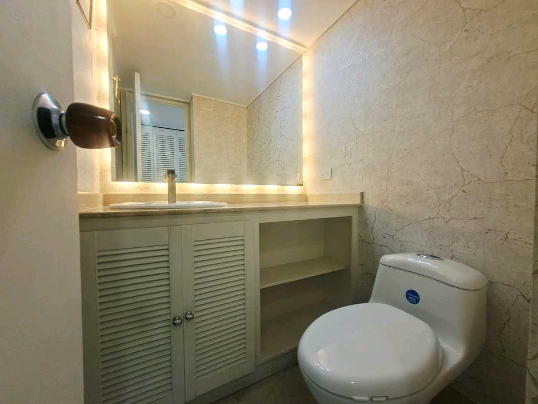 Apartamento en arriendo Poblado Los Parra