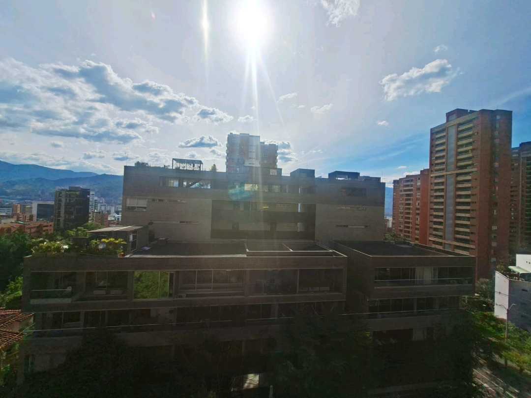 Apartamento en arriendo Poblado Los Parra