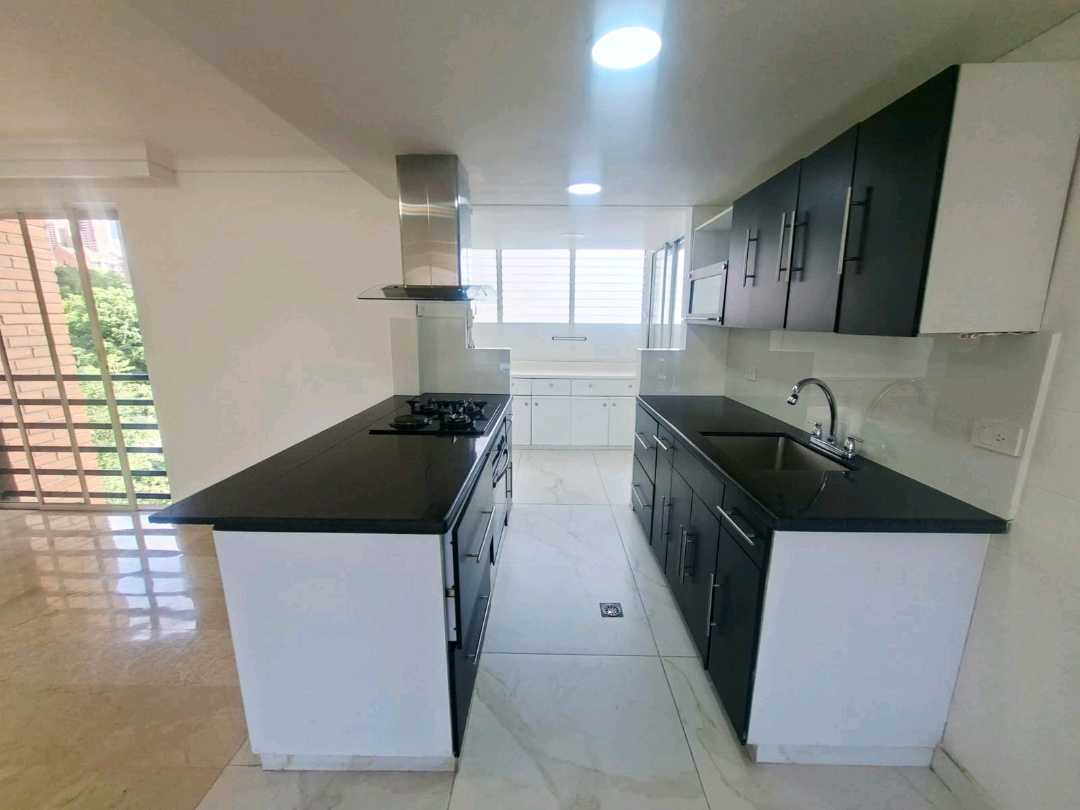 Apartamento en arriendo Poblado Los Parra
