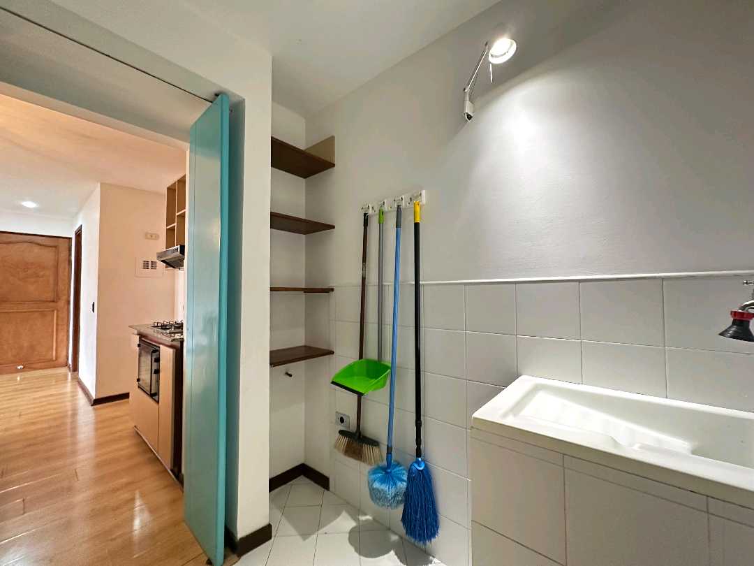Apartamento en arriendo Poblado Superior cerca Hotel Versus LV