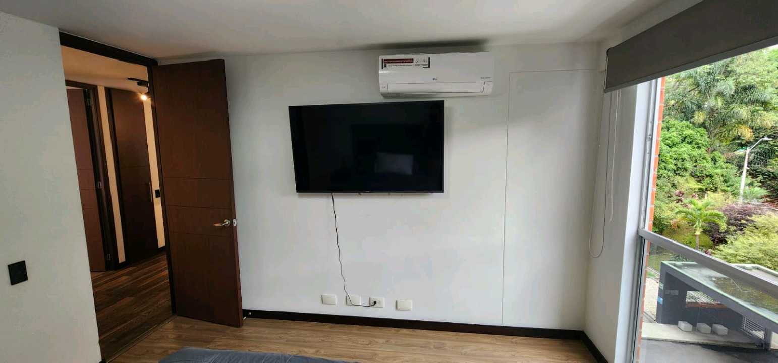 Apartamento en arriendo Poblado SR-LC