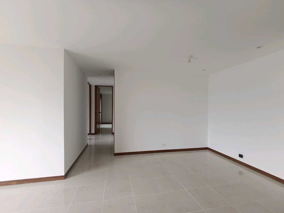 Apartamento en arriendo Poblado Santa Maria de los Angeles