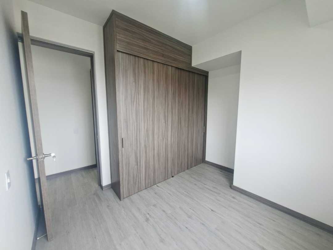 Apartamento en arriendo Poblado Palmas cerca al Country PC17