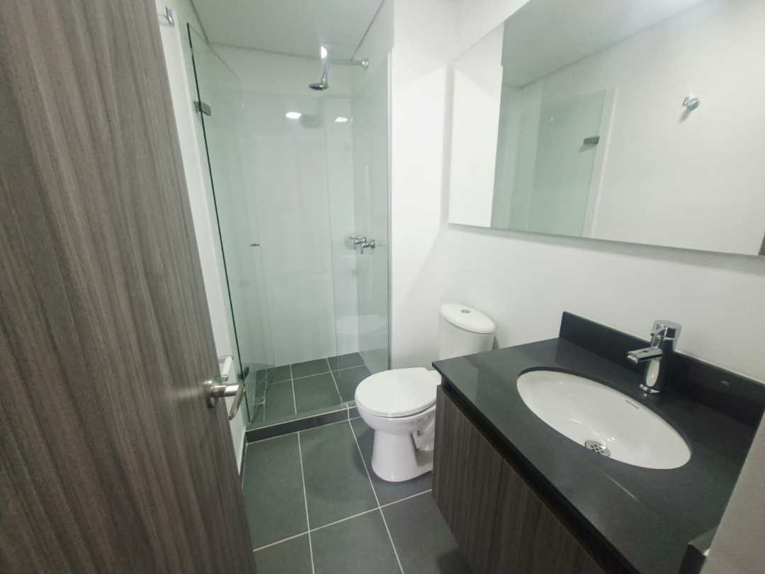 Apartamento en arriendo Poblado Palmas cerca al Country PC17