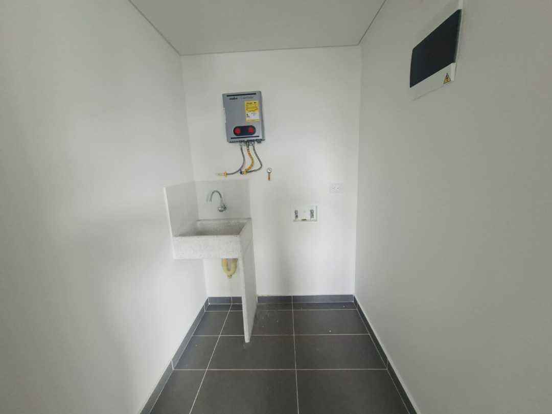 Apartamento en arriendo Poblado Palmas cerca al Country PC17