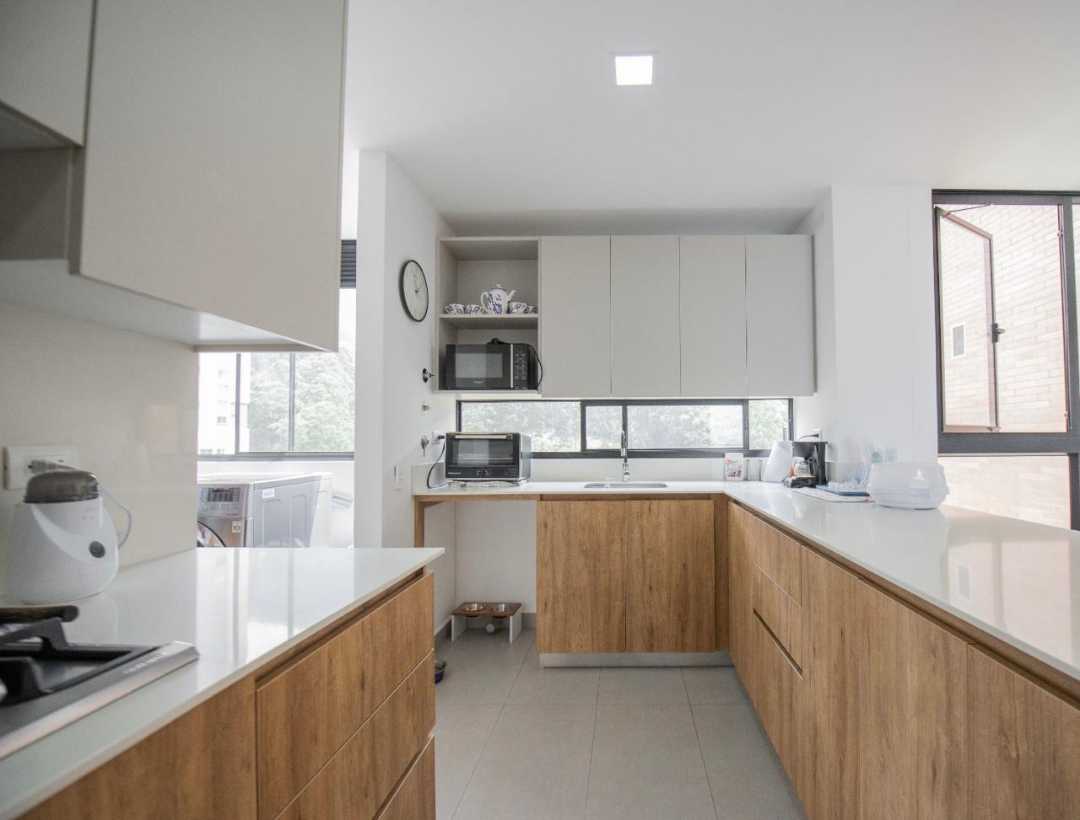 Apartamento en arriendo Poblado Serrania