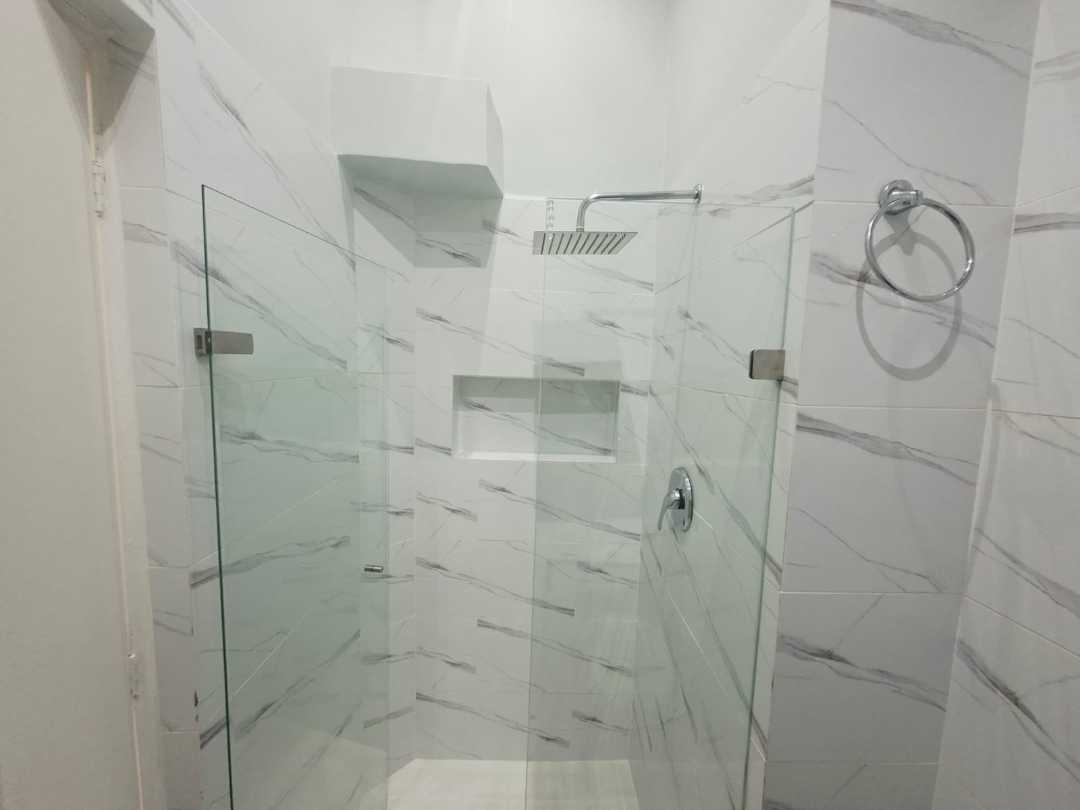Apartamento en arriendo Poblado cerca al Tesoro AVS5