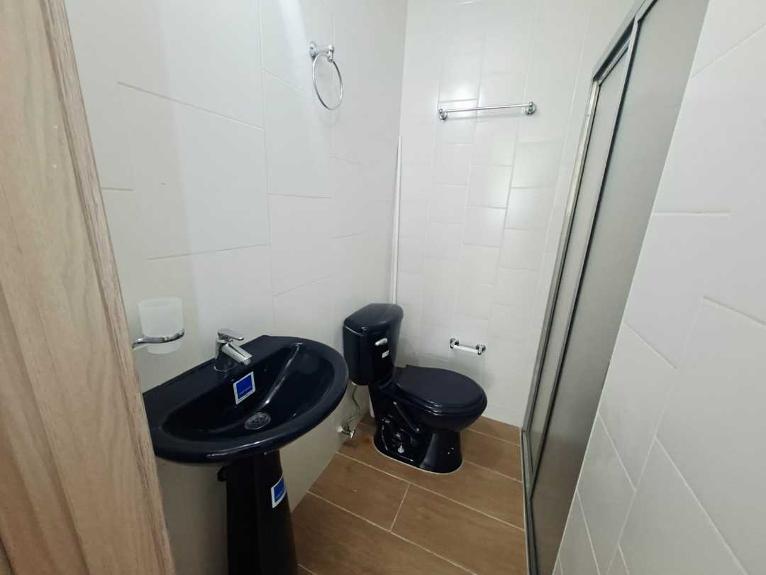 Apartamento en arriendo Poblado muy cerca al Tesoro MLG3