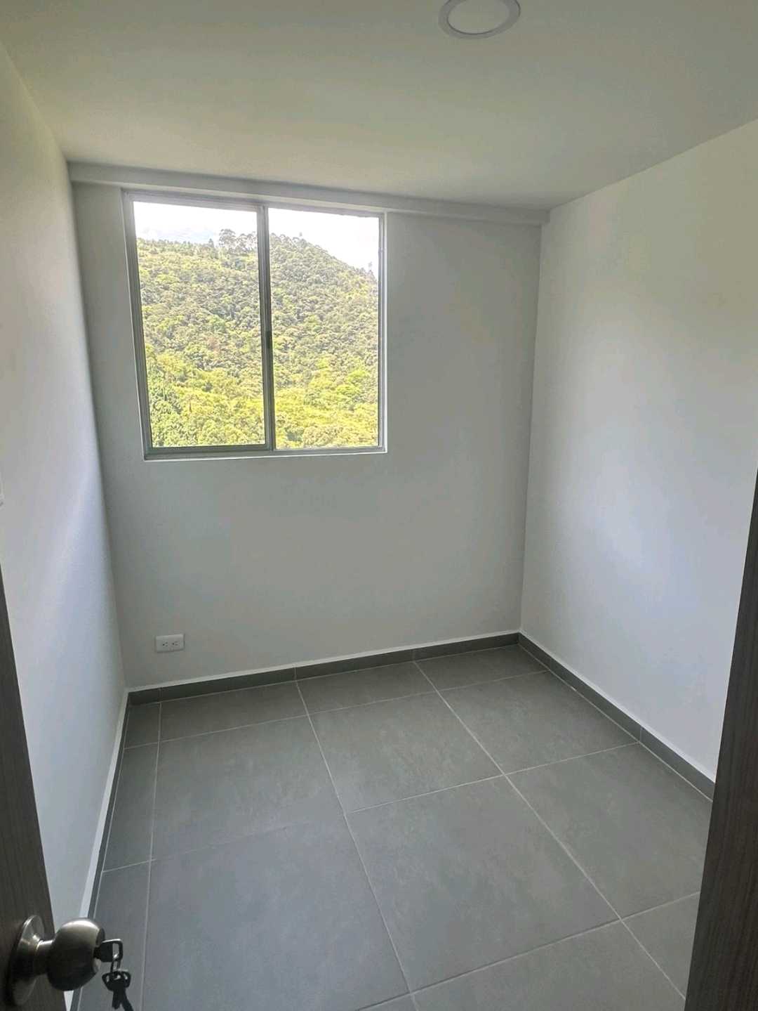 Apartamento en arriendo Sabaneta vista reserva AC4