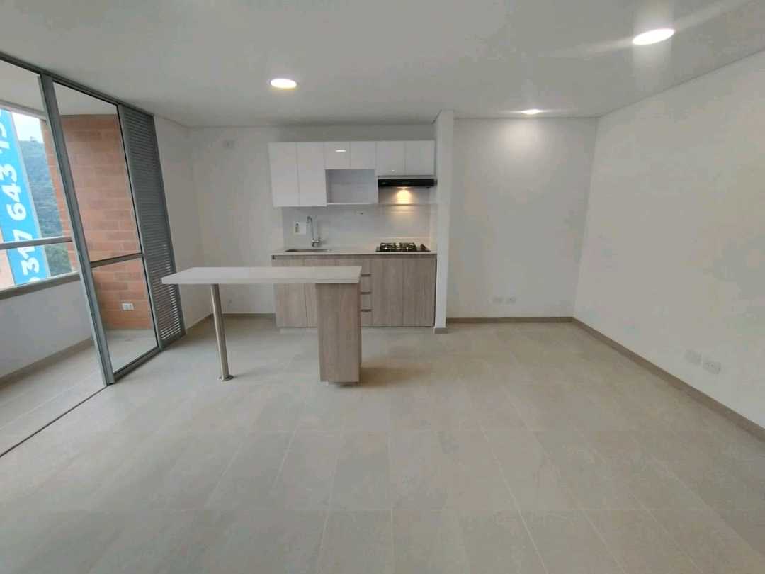 Apartamento en arriendo Sabaneta EC25