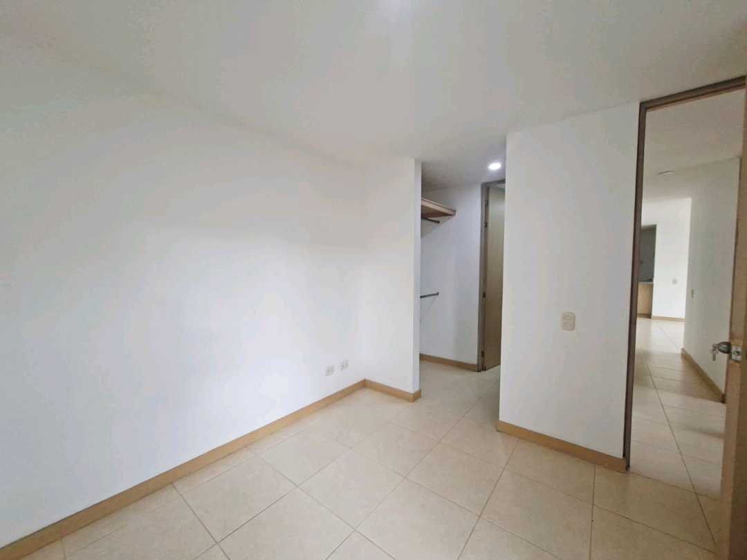 Apartamento en arriendo Sabaneta CM11
