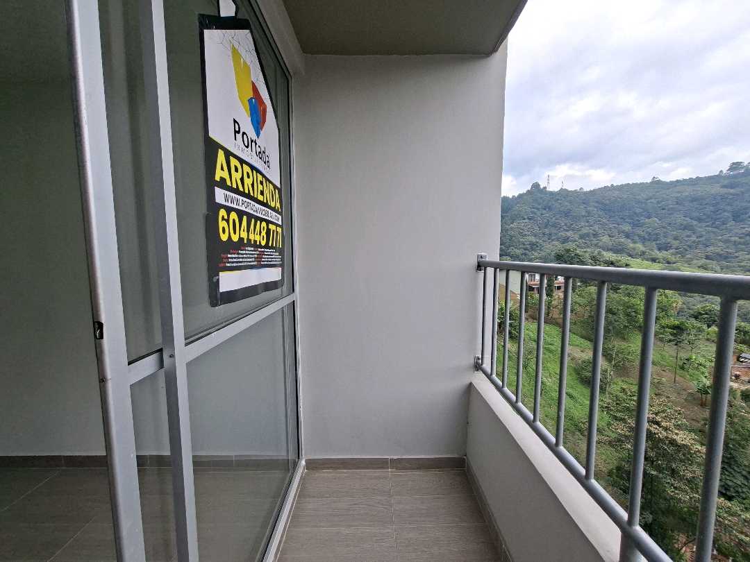 Apartamento en arriendo Sabaneta San José MZ99
