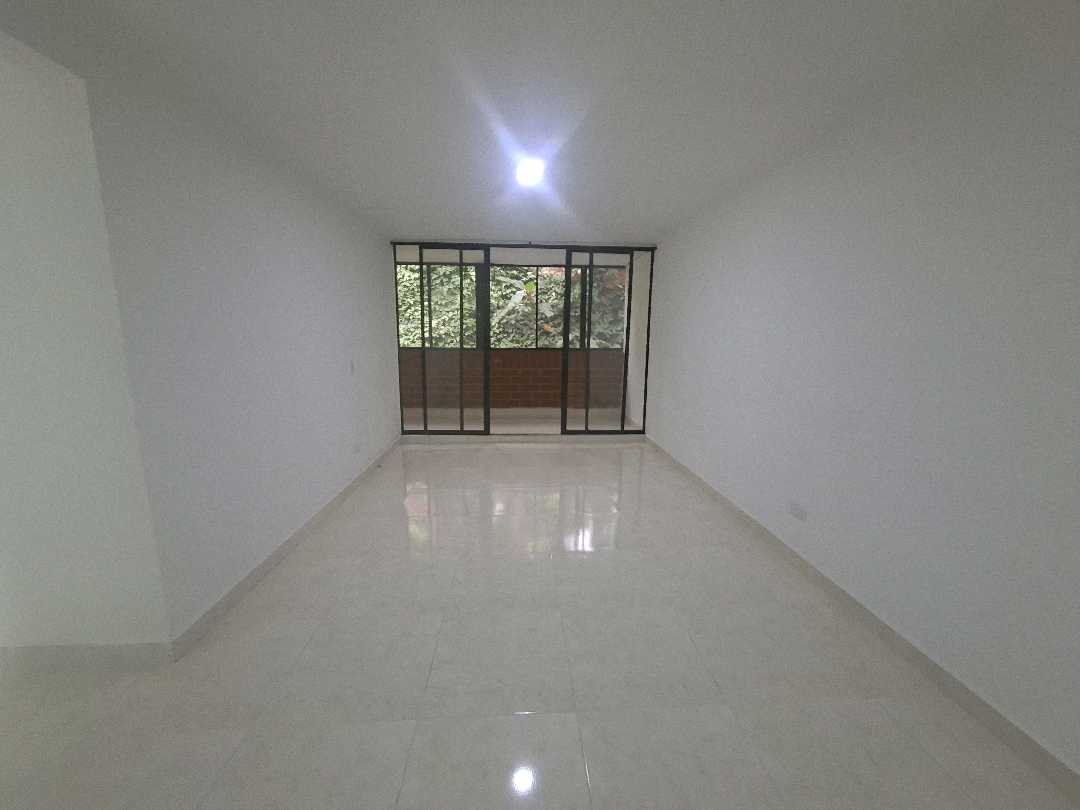 Apartamento en arriendo San Julian Poblado BG1