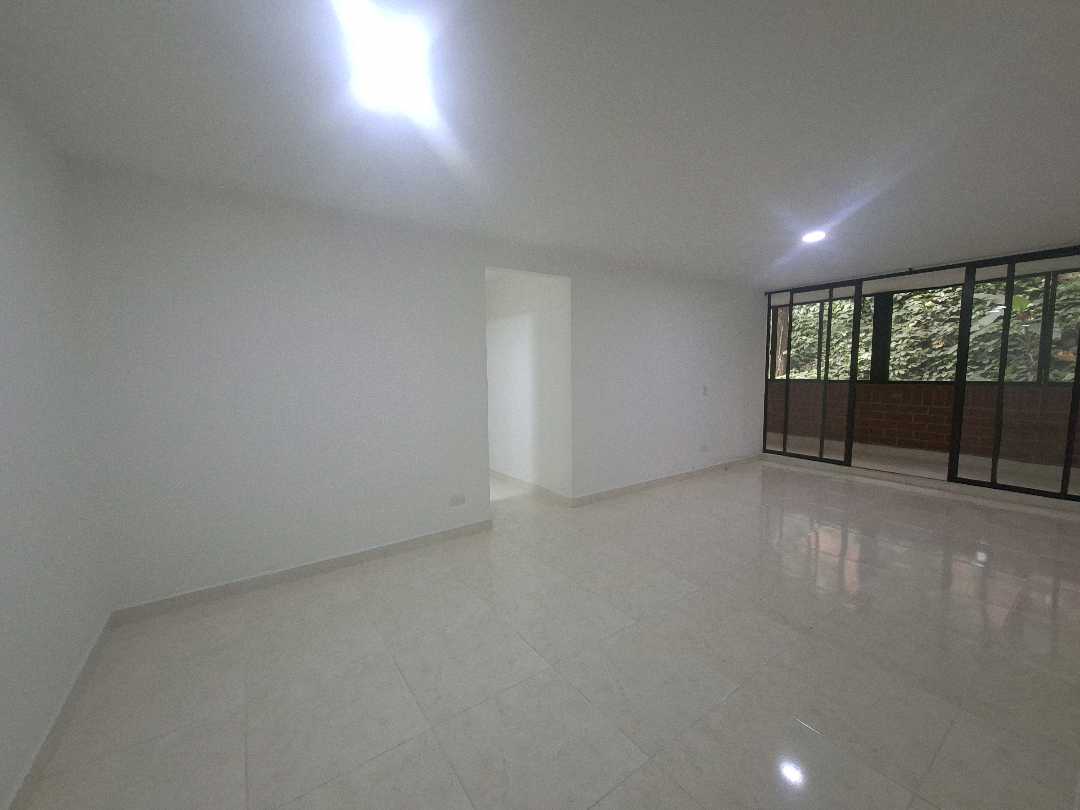 Apartamento en arriendo San Julian Poblado BG1