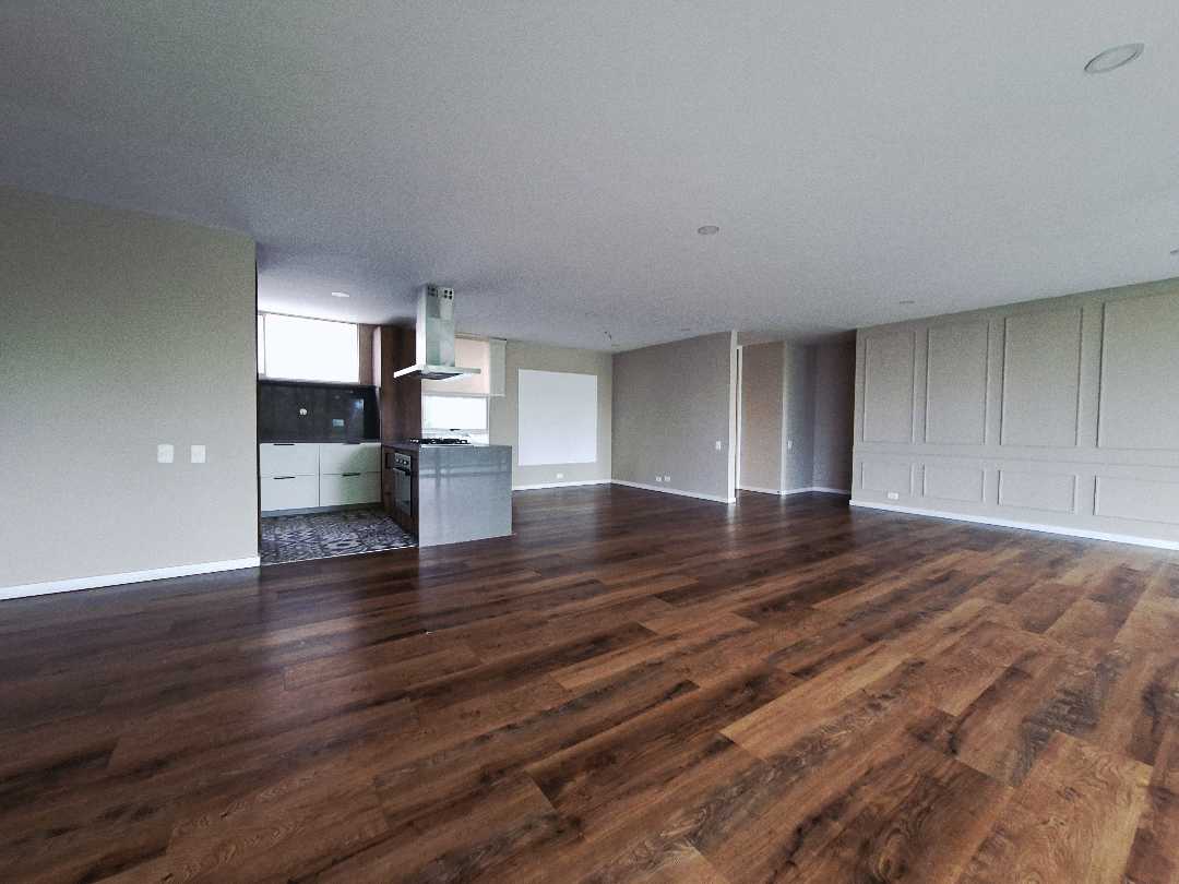 Apartamento en arriendo San Lucas cerca al colegio Montessori