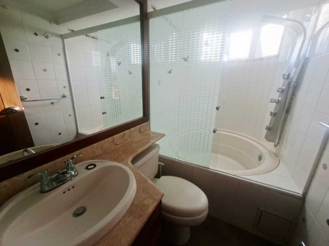 Apartamento en arriendo Sector Santa Maria Poblado 3