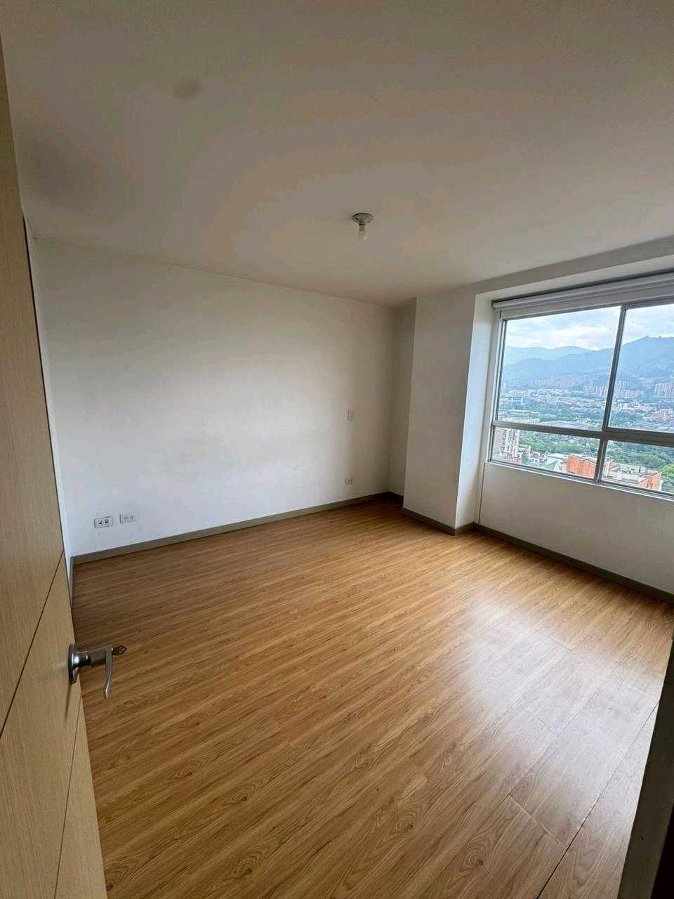Apartamento en arriendo  Aguacatala