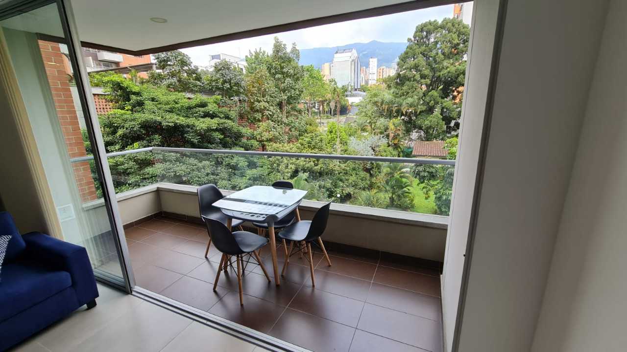 Apartamento en arriendo y amoblado Santa María de los Angeles