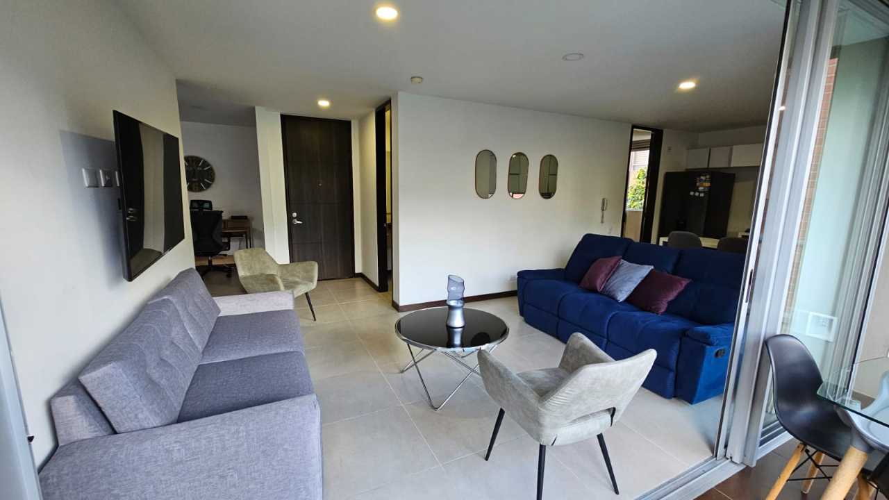 Apartamento en arriendo y amoblado Santa María de los Angeles