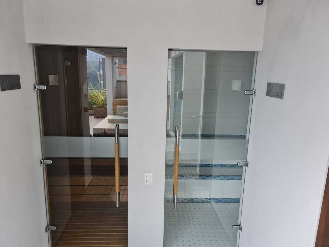 Apartamento en arriendo y amoblado Santa María de los Angeles