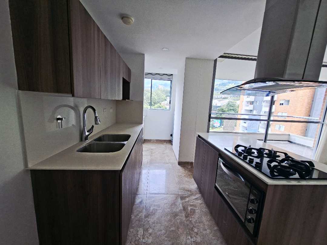Apartamento en arriendo Envigado parte alta