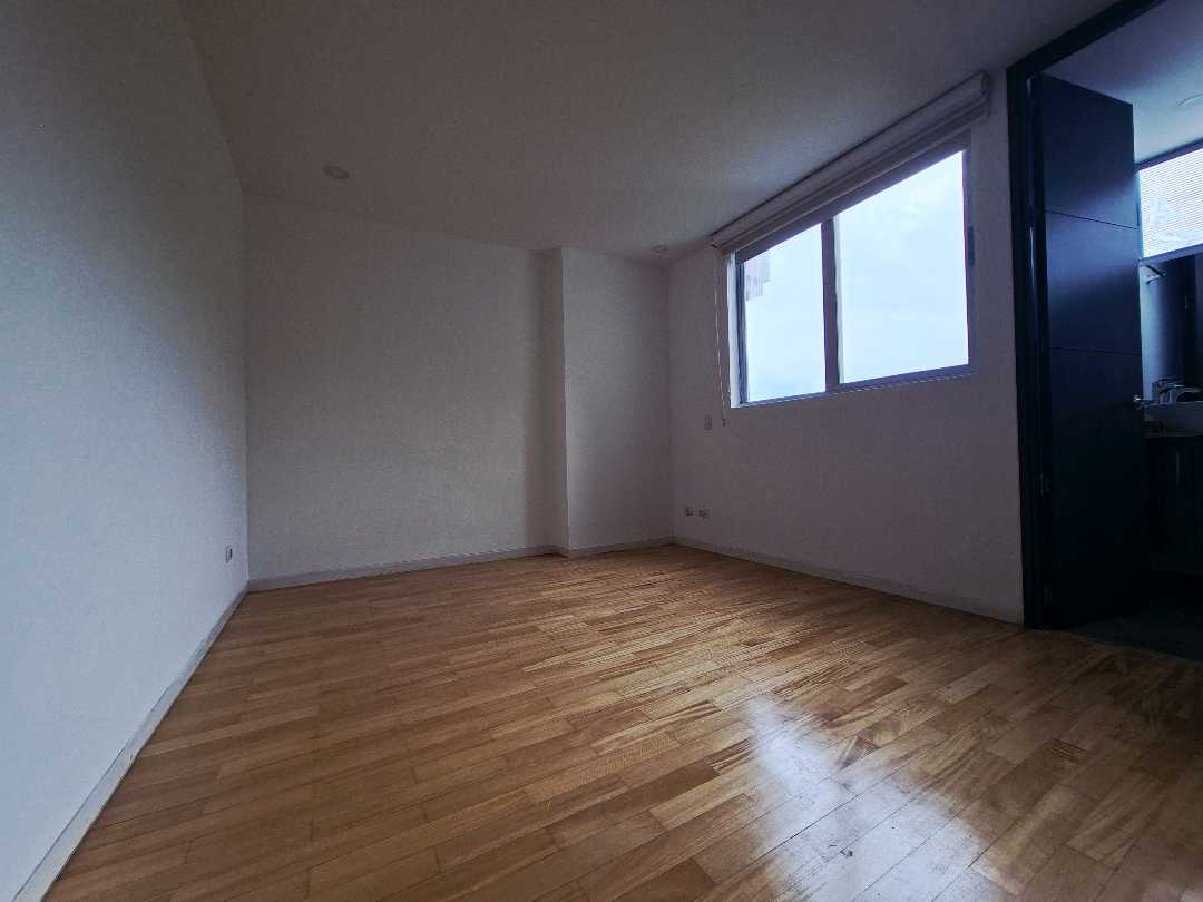 Apartamento en arriendo Envigado parte alta