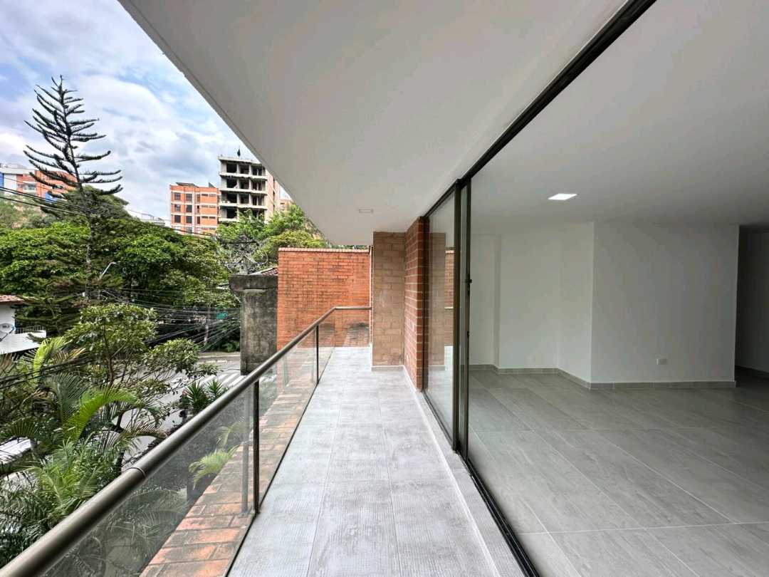 Apartamento en conquistadores