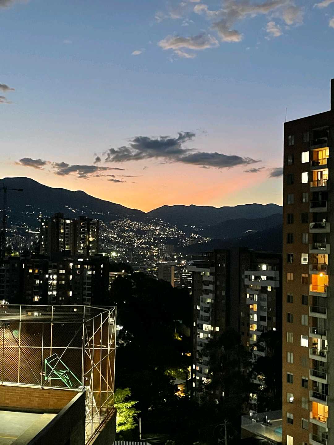 Apartamento En Envigado, Sector La Cuenca