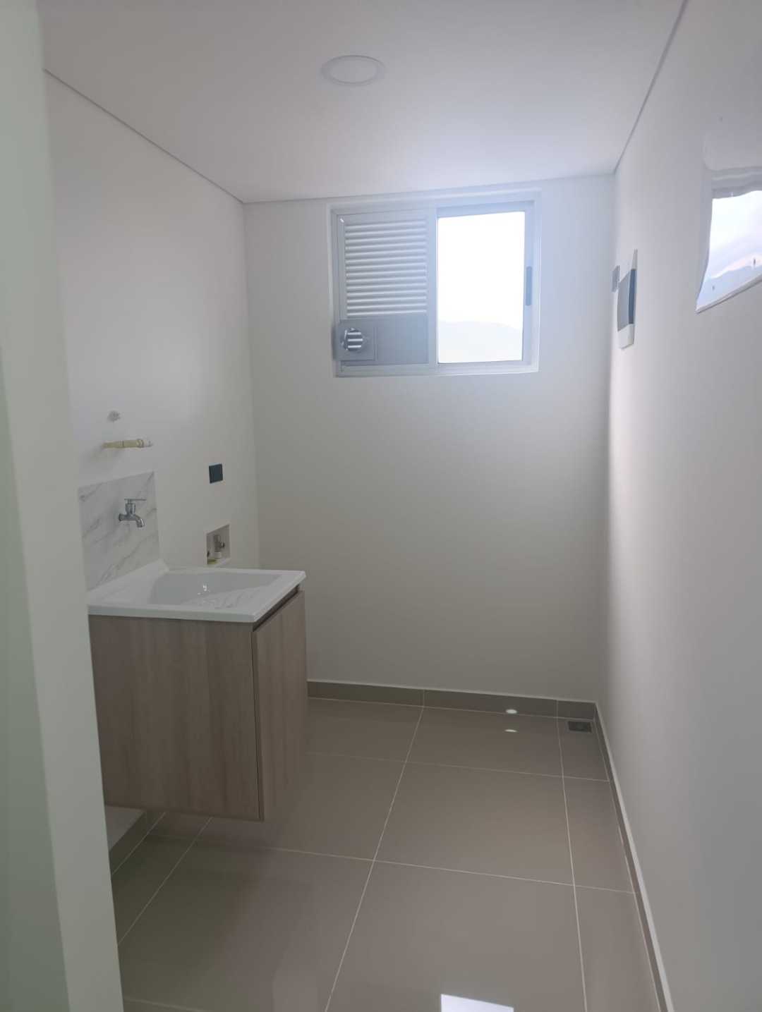 APARTAMENTO EN LA ESTRELLA PARA ESTRENAR — foto 4 de 40