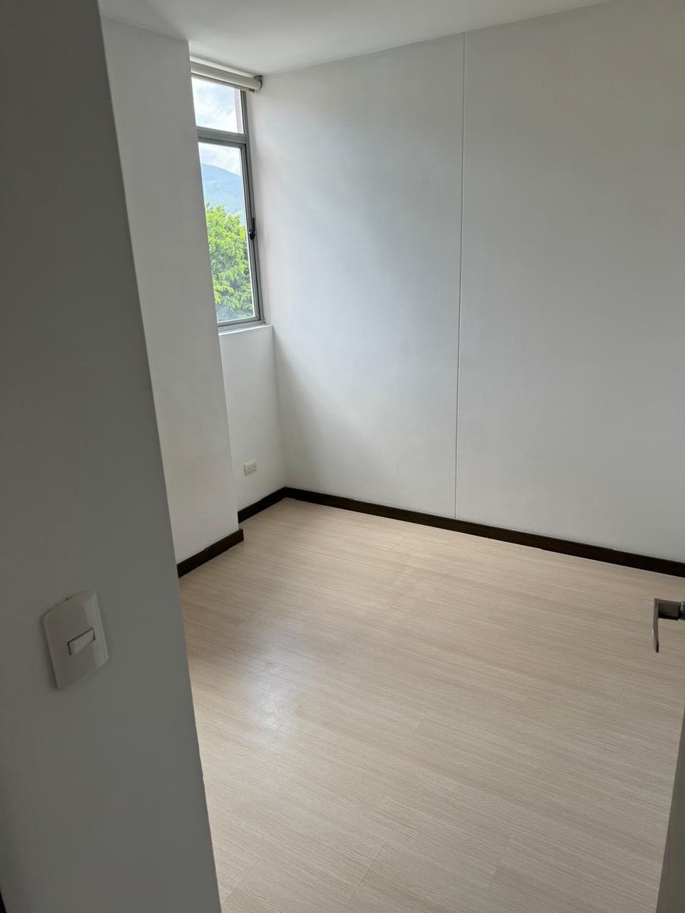 Apartamento en la intermedia en arriendo