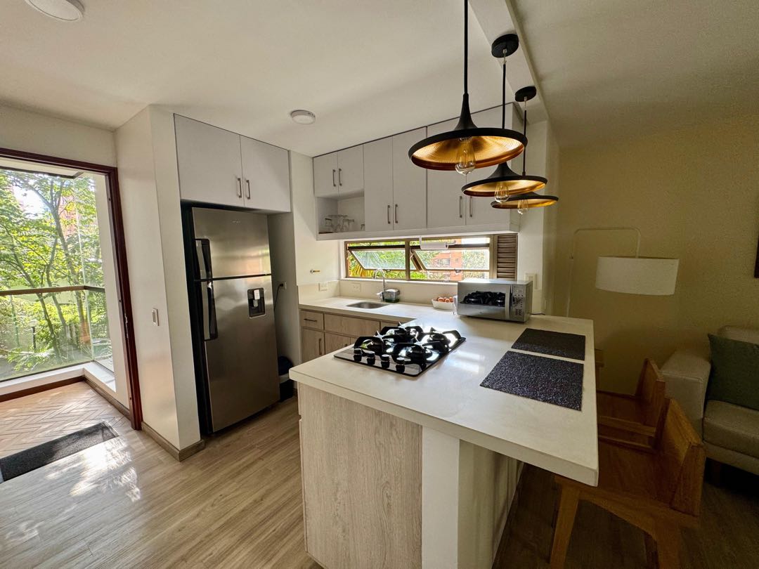 APARTAMENTO EN PROVENZA _EL POBLADO_ MEDELLIN ✅