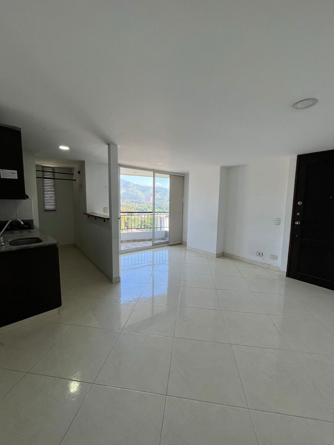 Proyecto internacional - Skyline Residences