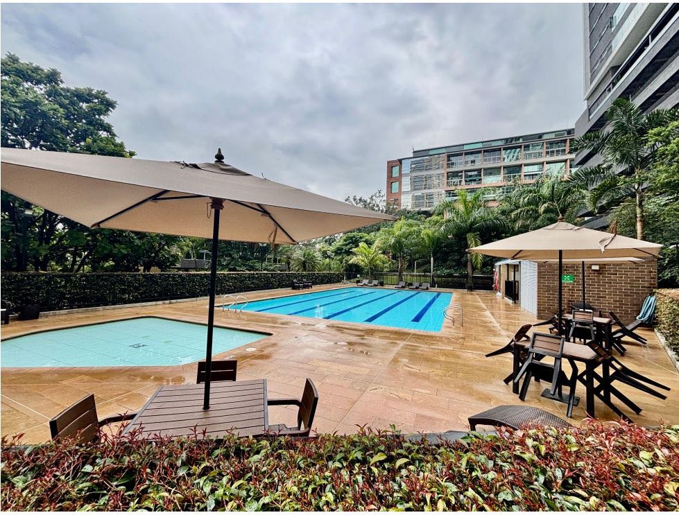 APARTAMENTO EN URBANIZACION  EL POBLADO -CASTROPOL- MEDELLIN🍀