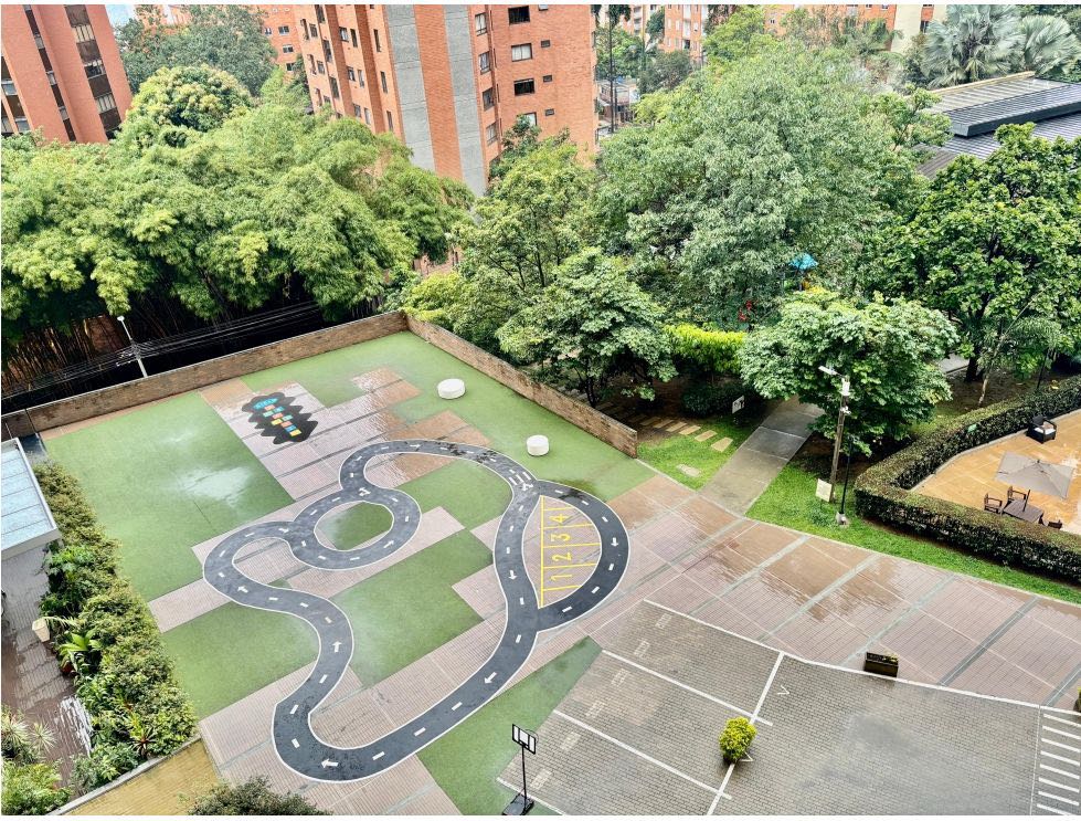 APARTAMENTO EN URBANIZACION  EL POBLADO -CASTROPOL- MEDELLIN🍀