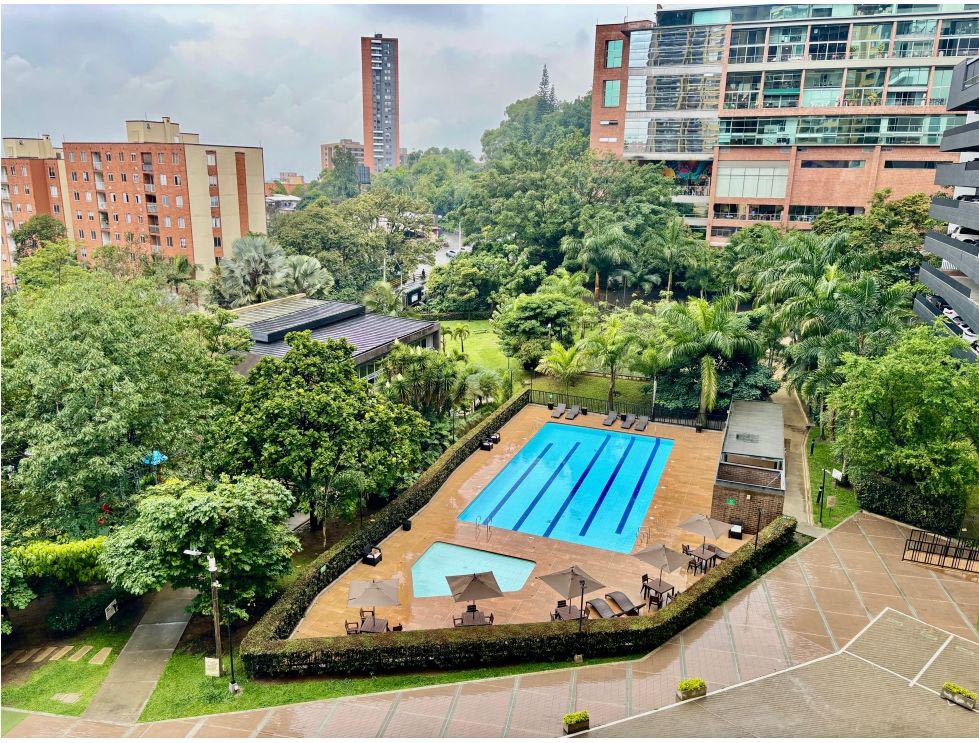 APARTAMENTO EN URBANIZACION  EL POBLADO -CASTROPOL- MEDELLIN🍀