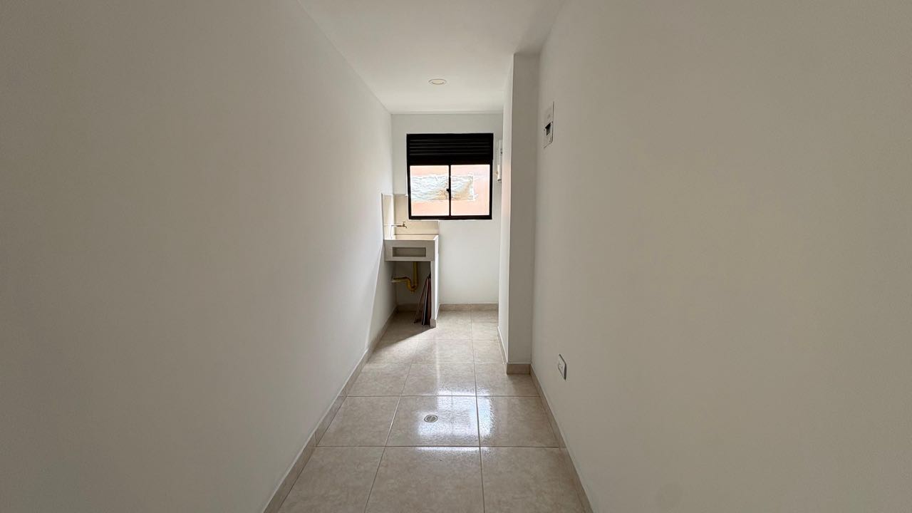 Apartamento en venta a una cuadra del parque de Sabaneta