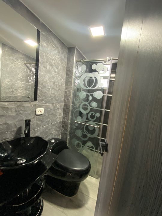 APARTAMENTO EN VENTA AL NORTE CALI VILLA DEL PRADO C.R.GRAN VIA