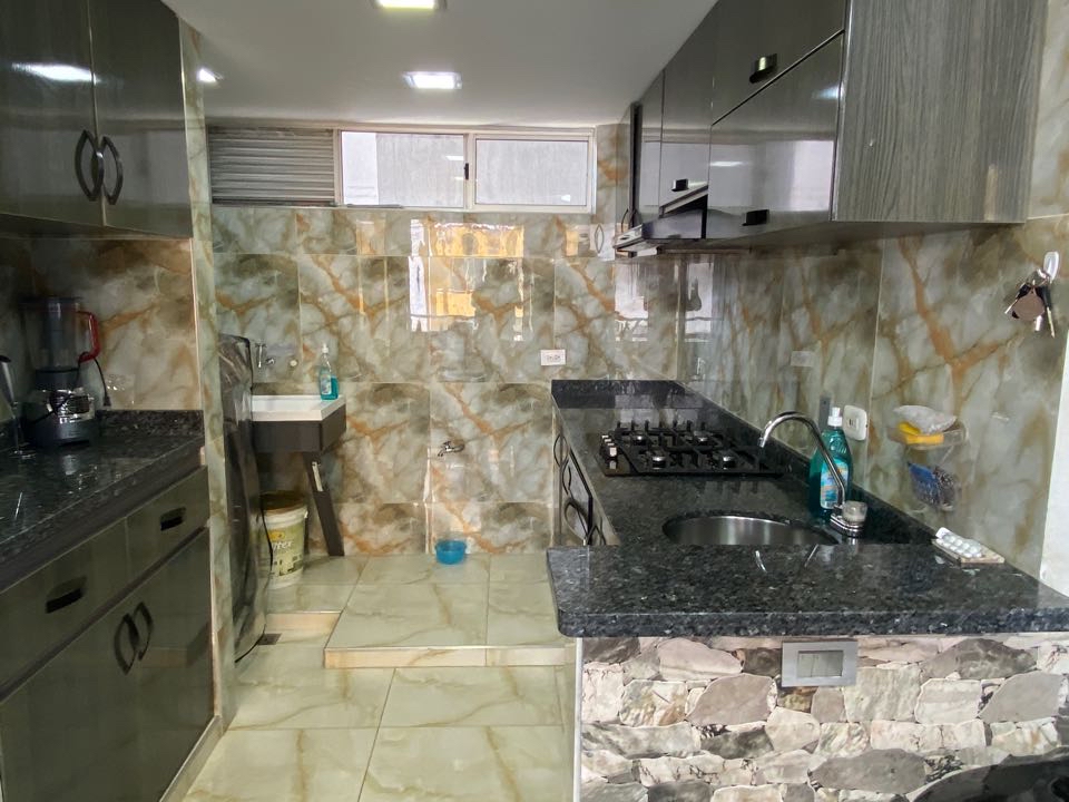 APARTAMENTO EN VENTA AL NORTE CALI VILLA DEL PRADO C.R.GRAN VIA