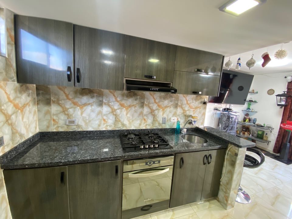 APARTAMENTO EN VENTA AL NORTE CALI VILLA DEL PRADO C.R.GRAN VIA