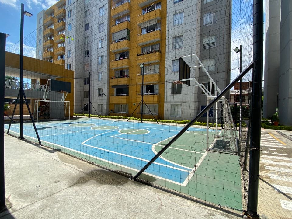 APARTAMENTO EN VENTA AL NORTE CALI VILLA DEL PRADO C.R.GRAN VIA