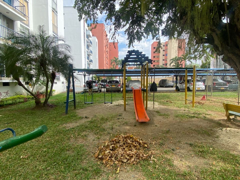 APARTAMENTO EN VENTA AL SUR CALI MELENDEZ CR SEMILLEROS I