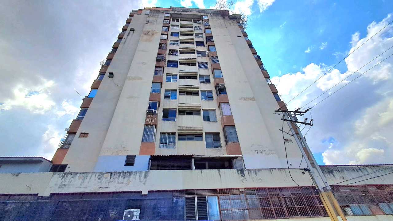 Apartamento en venta C Rojas Queipo Av Bolivar N Valencia MRG-9802293 - Foto 1