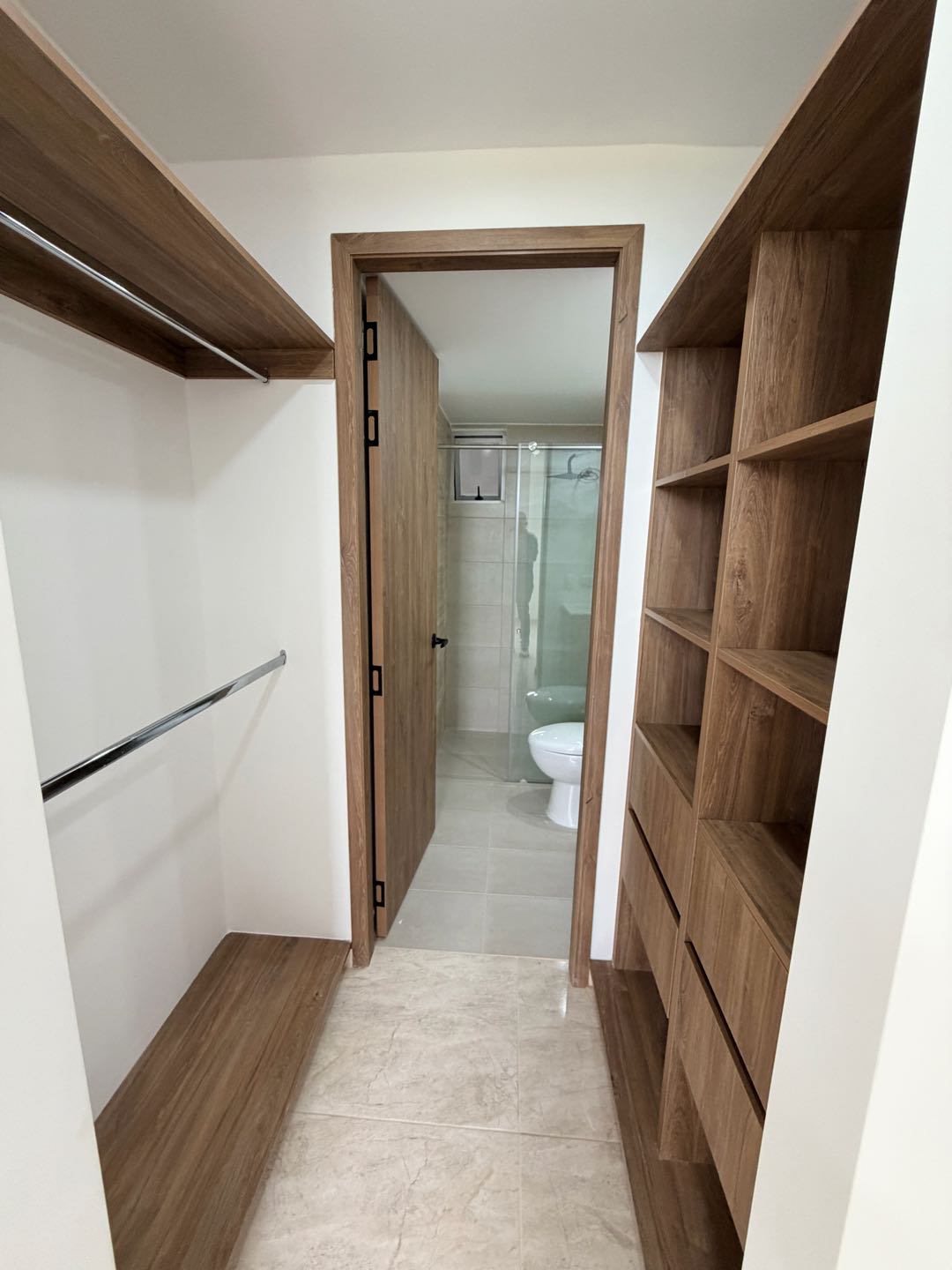 APARTAMENTO EN VENTA  CALI AL SUR TIERRA LINDA  CR LA PLANICIE