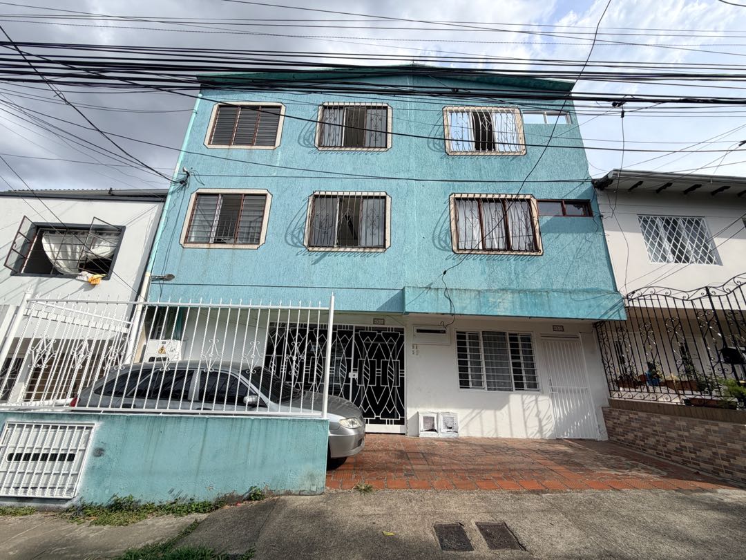 APARTAMENTO  EN  VENTA  CALI NORTE BARRIO EL BOSQUE