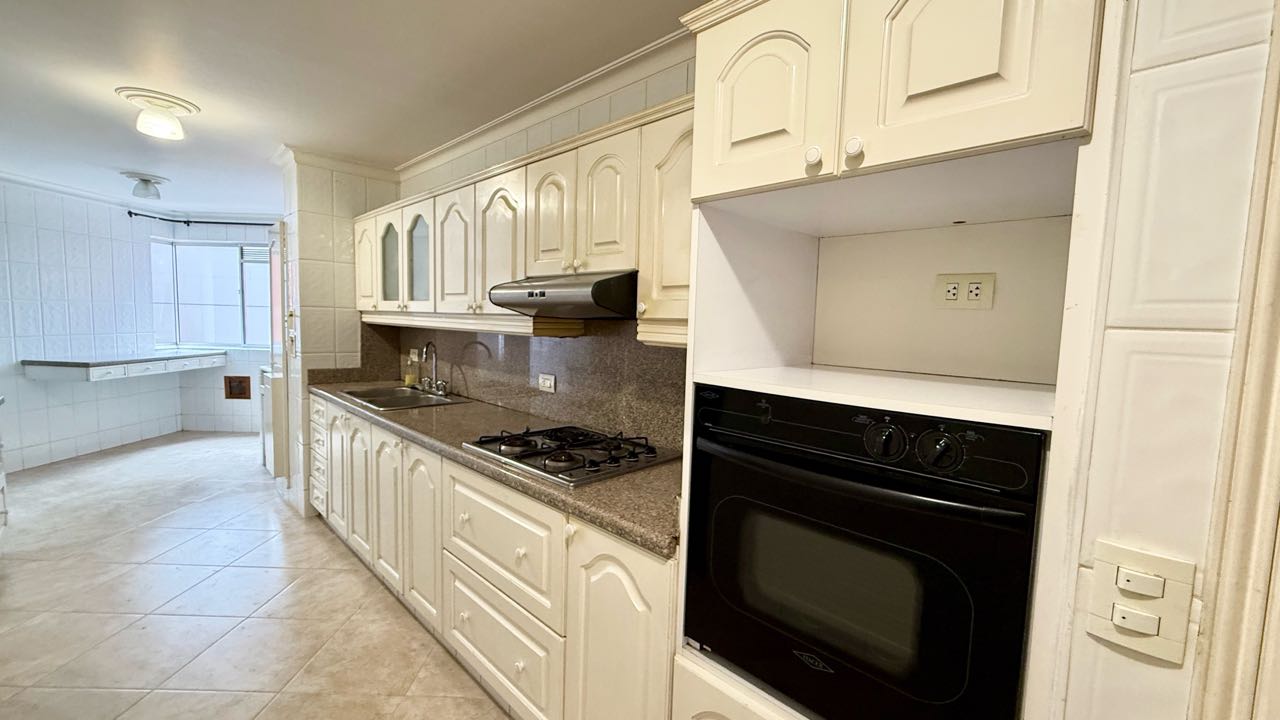 Apartamento en Venta, 2do parque de Laureles, Medellín