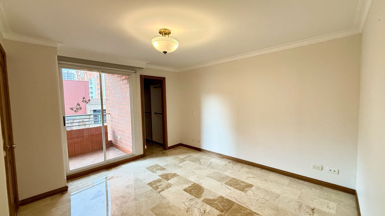 Apartamento en Venta, 2do parque de Laureles, Medellín