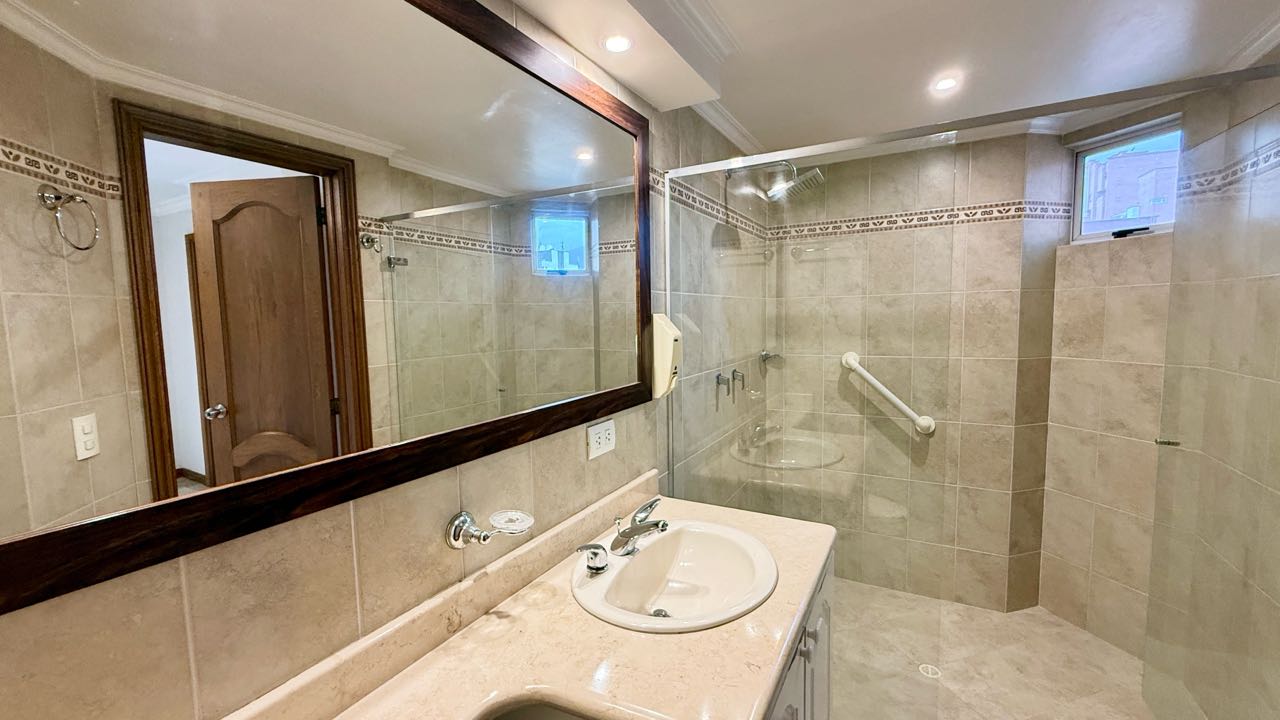 Apartamento en Venta, 2do parque de Laureles, Medellín